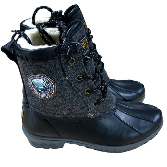 Pendleton NWOB Olympic Duck Lace Up Waterproof Boot Size 6 Black Gray Wool - Picture 2 of 8